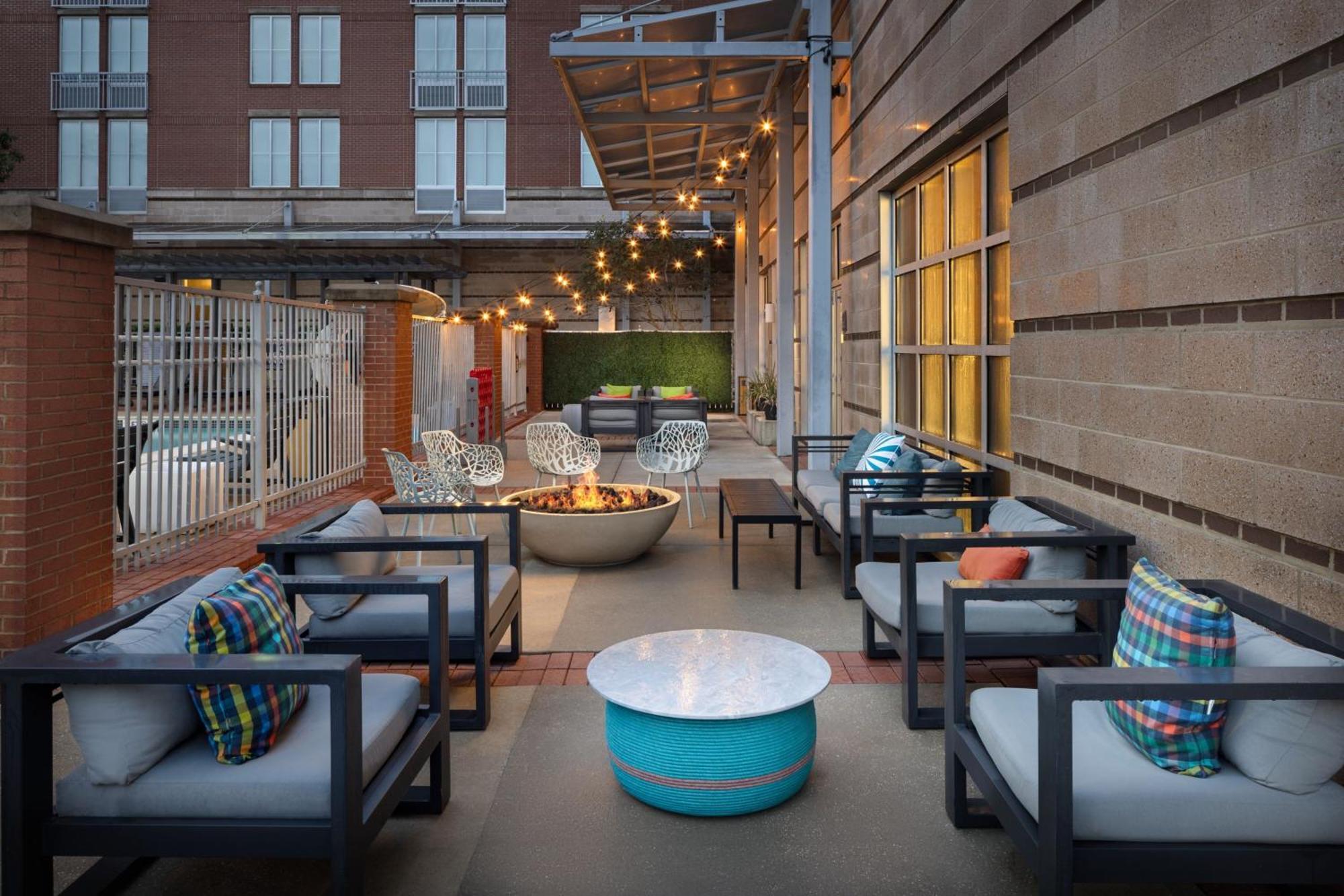 Aloft Tallahassee Downtown Exteriér fotografie